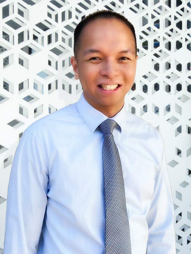 PAUL YAMBAO - Studio Designer