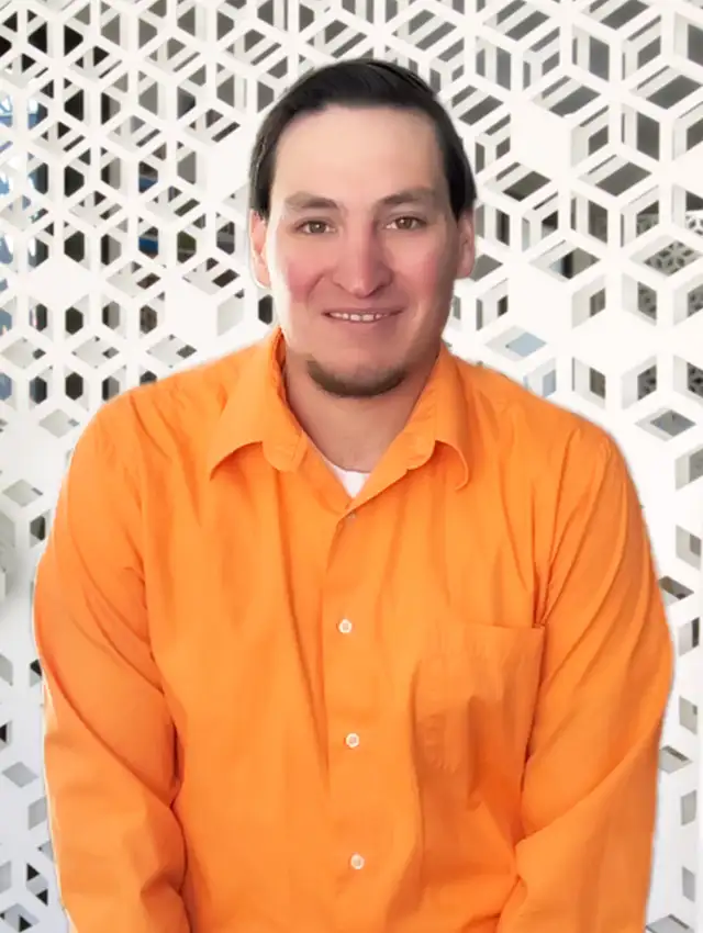 ETHAN DAVIS - Studio Designer